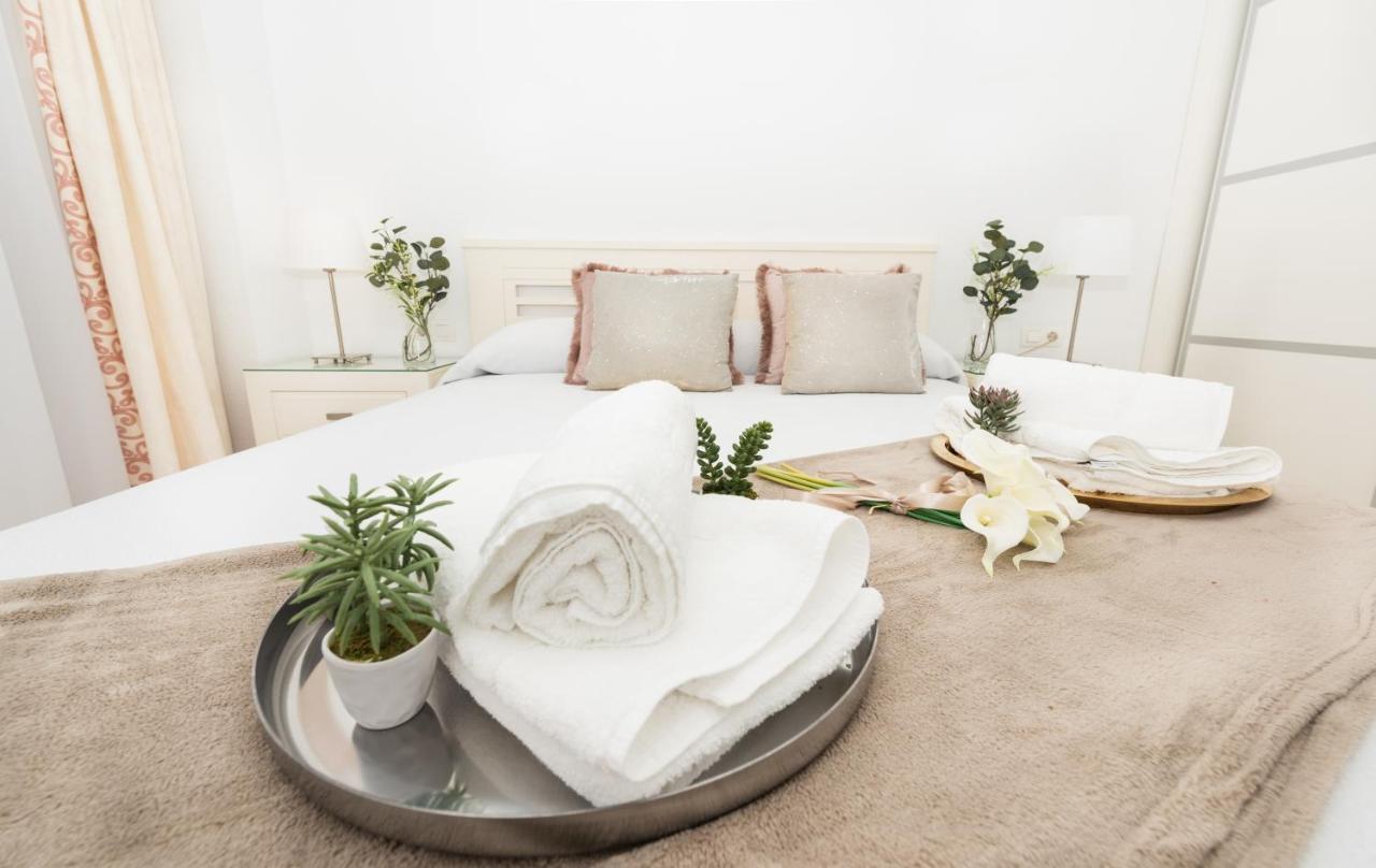 Miranda Premium Center Apartment Malaga Bagian luar foto