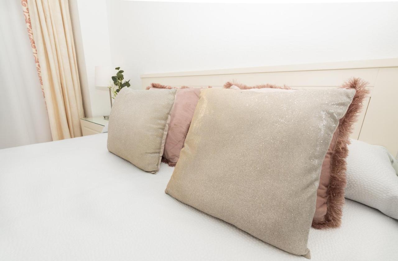 Miranda Premium Center Apartment Malaga Bagian luar foto