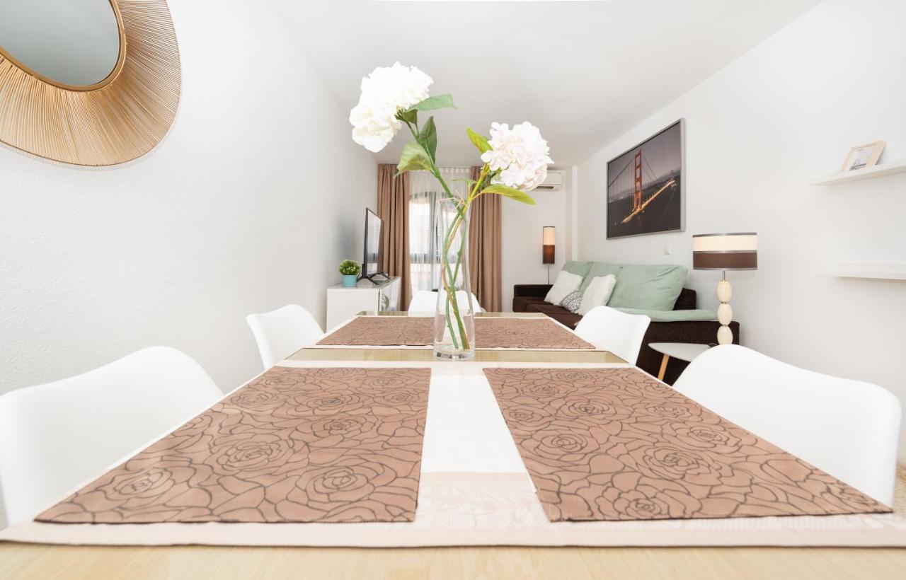 Miranda Premium Center Apartment Malaga Bagian luar foto